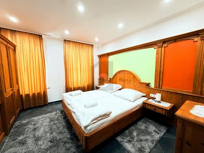 11 WOHNEINHEITEN, TOP INVESTMENT MIT DENKMALSCHUTZ - Mehrfamilienhaus, Wohnhaus Kulmbach Blaich | Angebot:27159843