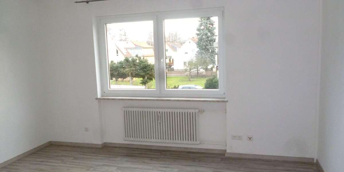 Etagenwohnung Bayreuth Altstadt - 1 Zimmer, 30 m&sup2;, 350&euro; | Angebot:26554500