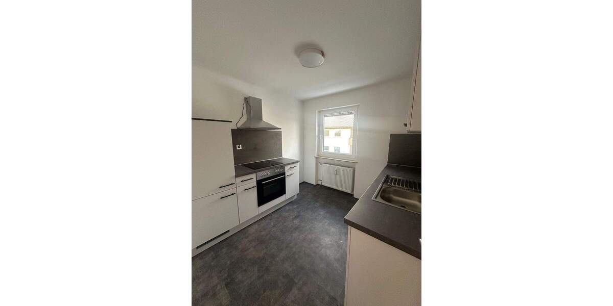 Etagenwohnung Eckersdorf Donndorf - 4 Zimmer, 100 m&sup2;, 1.170&euro; | Angebot:25815038