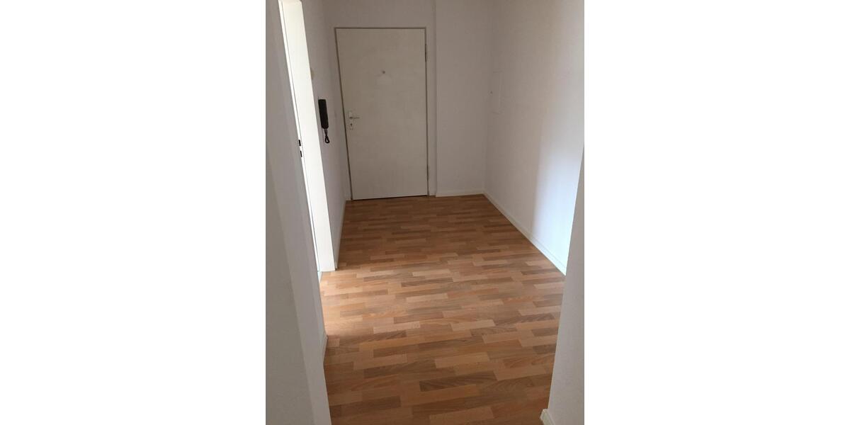 Etagenwohnung Bayreuth Meyernberg - 3 Zimmer, 68 m&sup2;, 850&euro; | Angebot:26030571