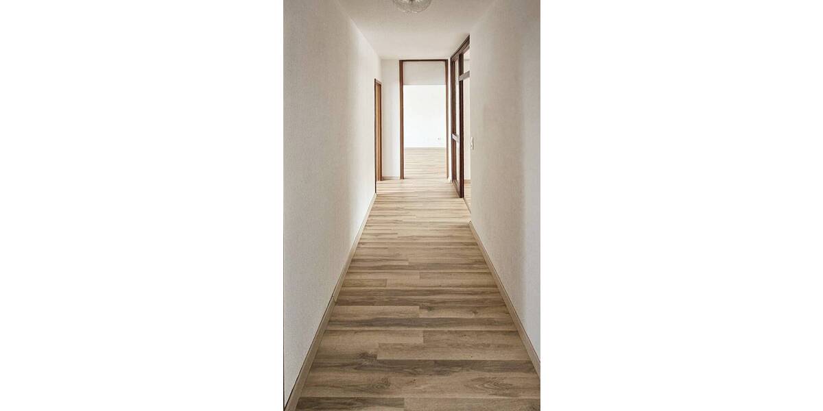 Etagenwohnung Bad Berneck - 3 Zimmer, 70 m&sup2;, 120.000&euro; | Angebot:25957411