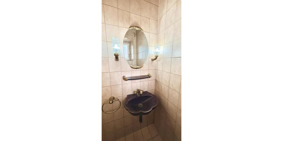 Einfamilienhaus Weißenstadt - 6 Zimmer, 170 m&sup2;, 999&euro; | Angebot:26048196