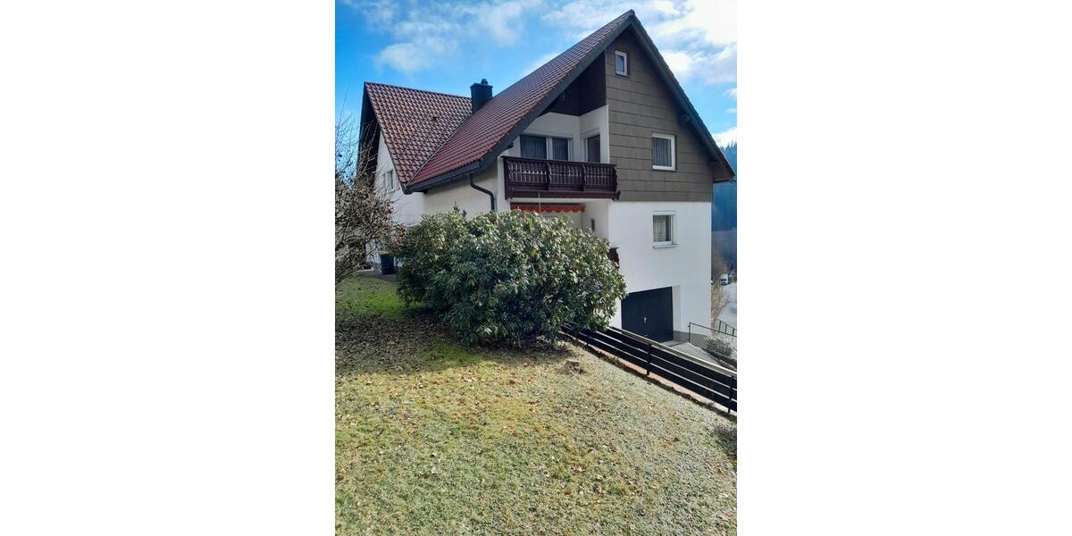 Mehrfamilienhaus, Wohnhaus Warmensteinach - 7 Zimmer, 160 m&sup2;, 349.000&euro; | Angebot:15094274