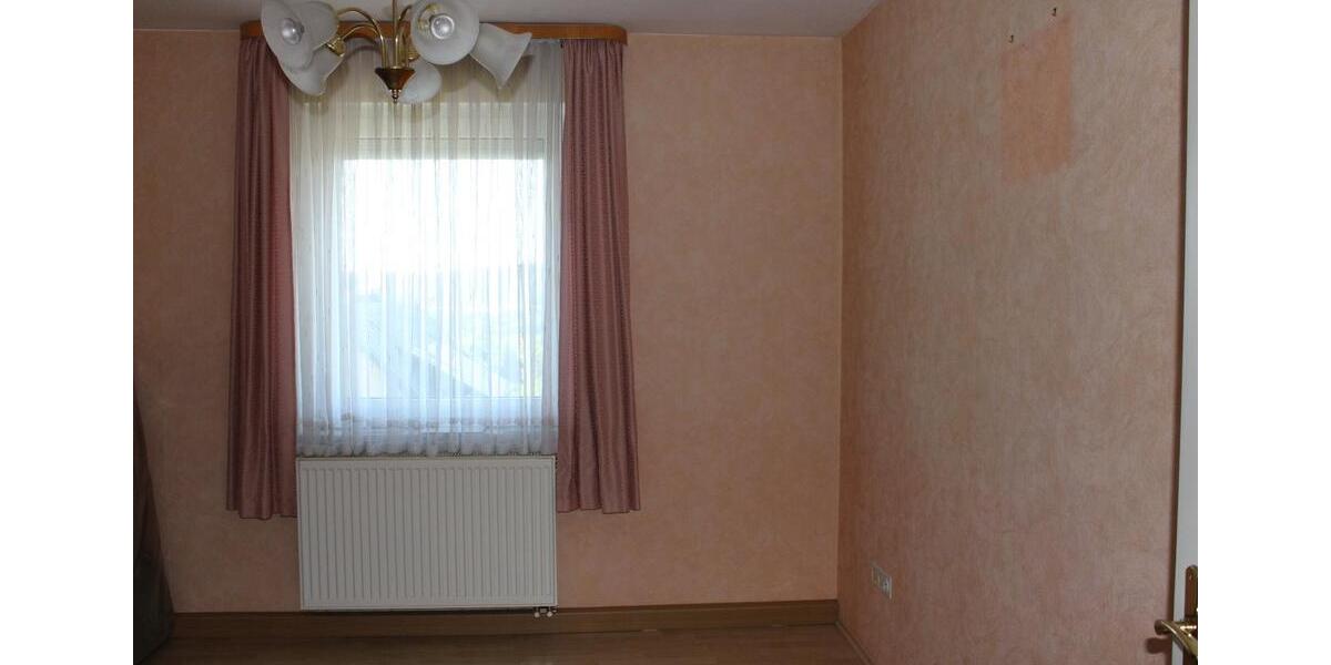 Doppelhaushälfte Fichtelberg - 6 Zimmer, 106 m&sup2;, 180.000&euro; | Angebot:26181558