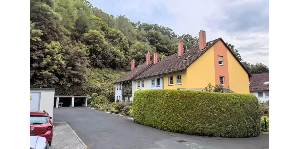 Reihenhaus Kulmbach Blaich - 4 Zimmer, 105 m&sup2;, 380.000&euro; | Angebot:26090013