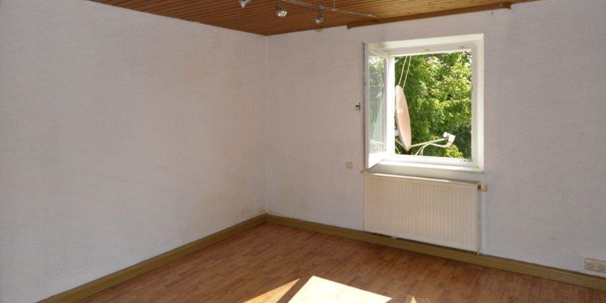 Einfamilienhaus Emtmannsberg - 6 Zimmer, 150 m&sup2;, 175.000&euro; | Angebot:25736638