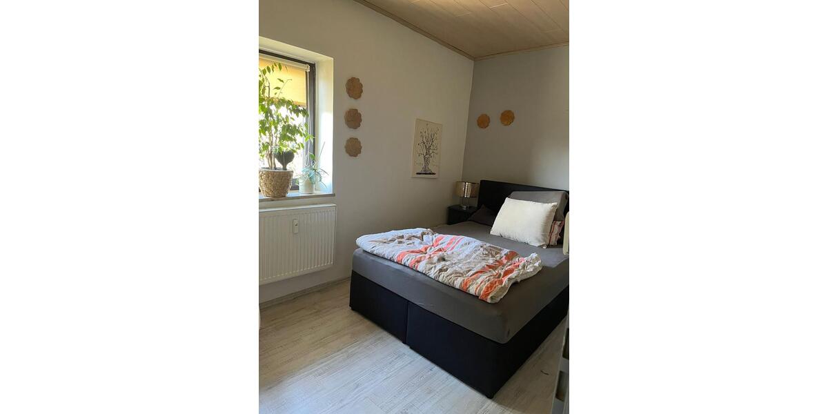 Mehrfamilienhaus, Wohnhaus Neusorg - 15 Zimmer, 470 m&sup2;, 448.000&euro; | Angebot:25543384