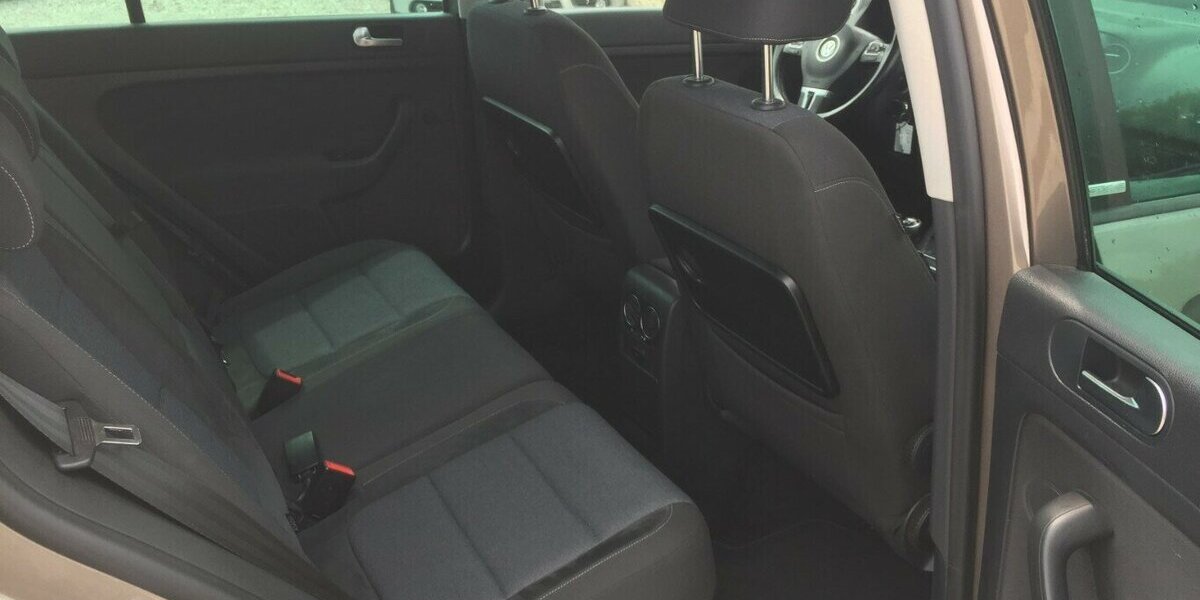 VW Golf Plus Style,Klimaaut.,Sitzh.,Temp.,Tüv Neu! 234.000 km 4.800 &euro; Himmelkron 95502