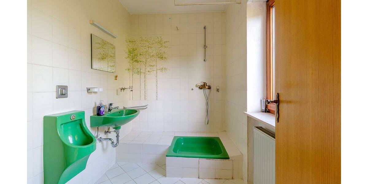 Einfamilienhaus Eckersdorf - 7 Zimmer, 175 m&sup2;, 478.000&euro; | Angebot:26501286