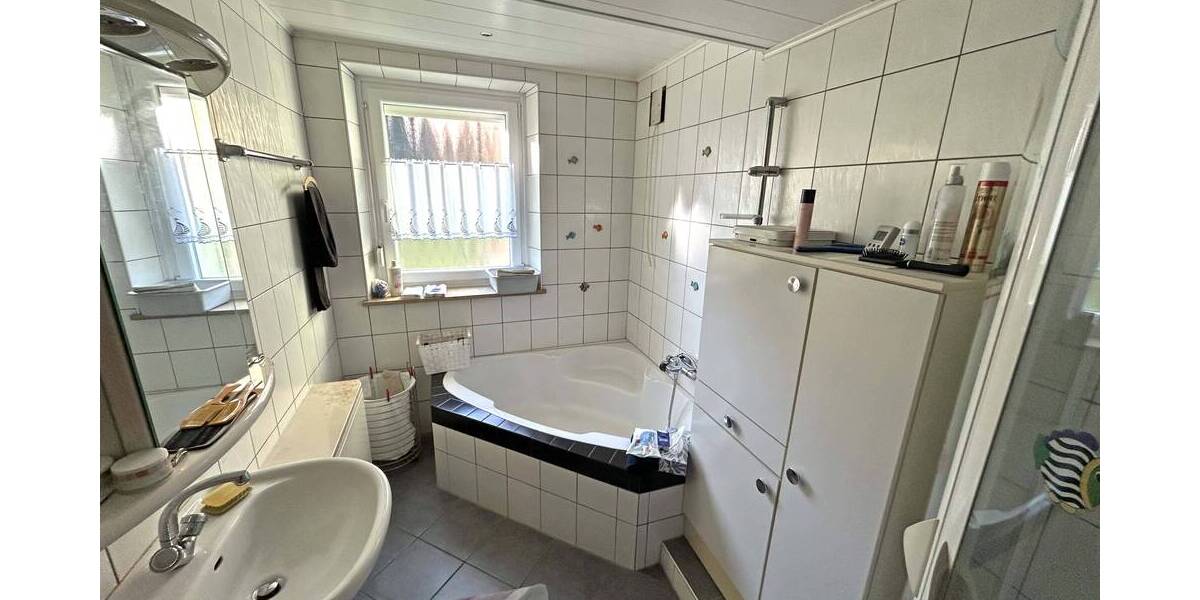 Mehrfamilienhaus, Wohnhaus Kupferberg - 9 Zimmer, 187 m&sup2;, 95.000&euro; | Angebot:25780731