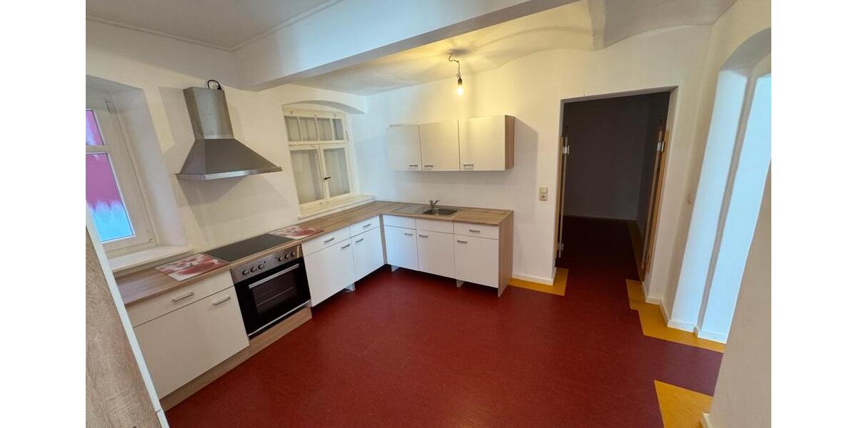 Erdgeschoßwohnung Himmelkron - 4 Zimmer, 107 m&sup2;, 550&euro; | Angebot:24455570