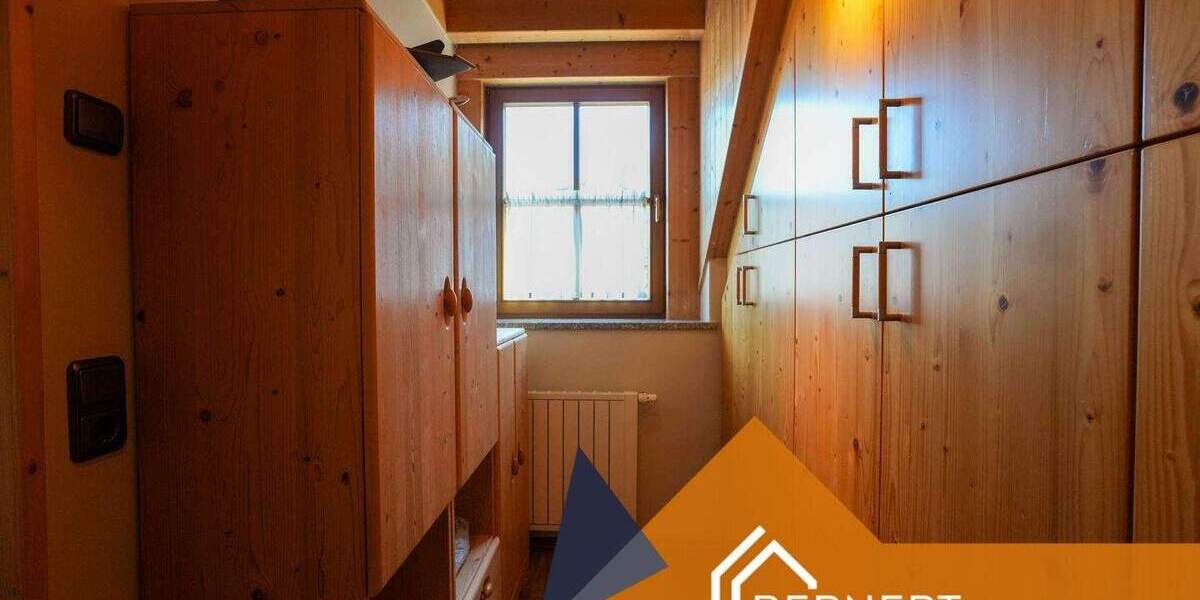 Einfamilienhaus Weismain - 1 Zimmer, 256 m&sup2;, 649.000&euro; | Angebot:25739764