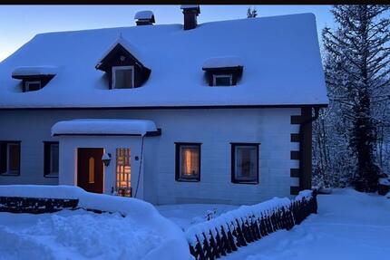 Haus Fichtelberg - 6 Zimmer, 140 m&sup2;, 760&euro; | Angebot:25778491