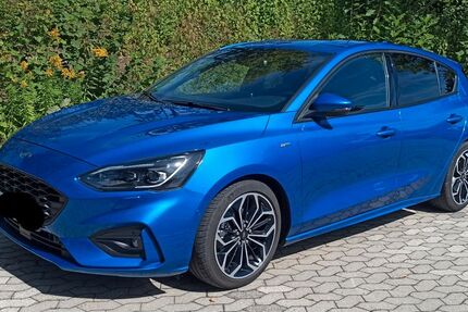 Ford Focus 105.000 km 11.900 &euro; Eschenbach 92676