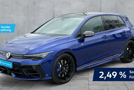 VW Golf 8.642 km 49.630 &euro; Bayreuth 95448