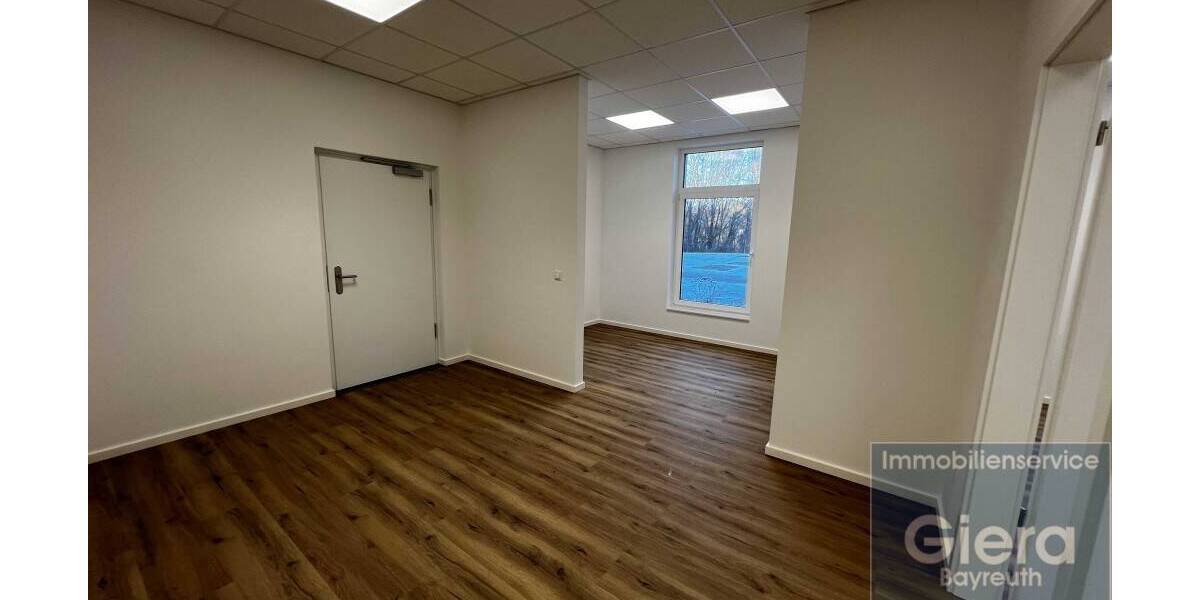 Gewerbeobjekt Heinersreuth Hahnenhof - 2.200&euro; | Angebot:26064138