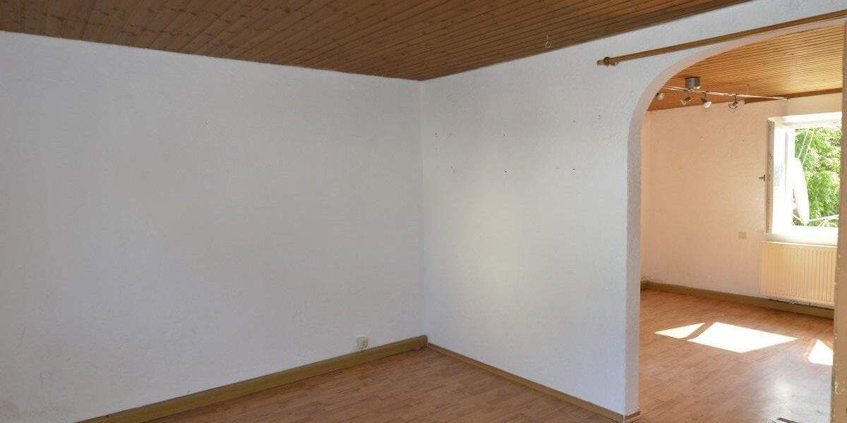 Einfamilienhaus Emtmannsberg - 6 Zimmer, 150 m&sup2;, 175.000&euro; | Angebot:25736638