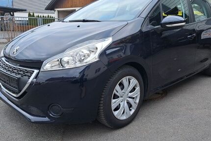 Peugeot 208 67.500 km 8.800 &euro; Weidenberg 95466