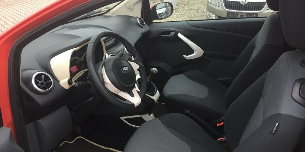 Ford Ka Trend,Klima,el.Fh.,Alu,Tüv Neu! 142.000 km 3.900 &euro; Himmelkron 95502