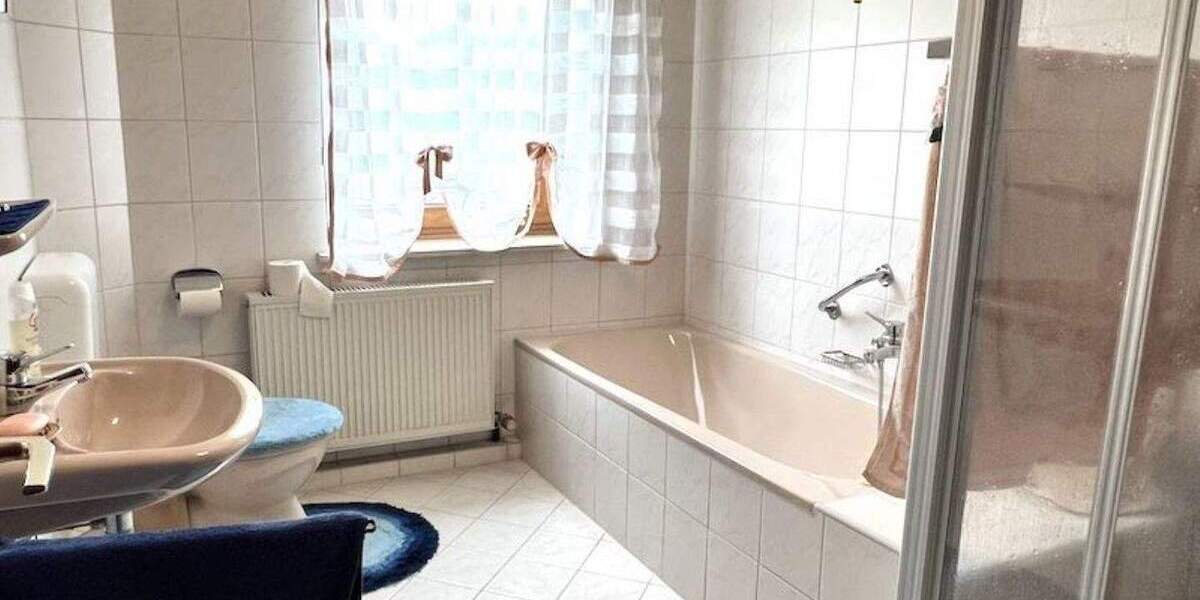 Mehrfamilienhaus, Wohnhaus Ahorntal Kirchahorn - 8 Zimmer, 183 m&sup2;, 359.000&euro; | Angebot:25769603