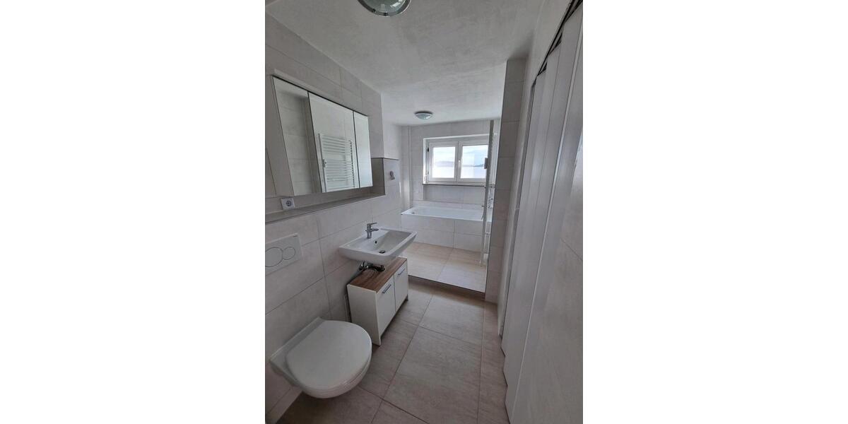 Etagenwohnung Kulmbach Blaich - 3 Zimmer, 73 m&sup2;, 175.000&euro; | Angebot:26274004