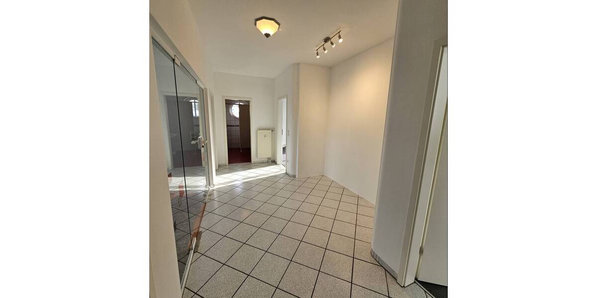 Gewerbeobjekt Bayreuth Oberkonnersreuth - 800&euro; | Angebot:25685025