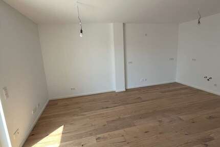 Wohnung Speichersdorf - 2 Zimmer, 67 m&sup2;, 775&euro; | Angebot:25447322
