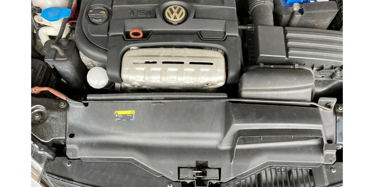 VW Scirocco 1.4 TSI,Klima,Teilleder,Alu usw. 159.800 km 8.990 &euro; Himmelkron 95502