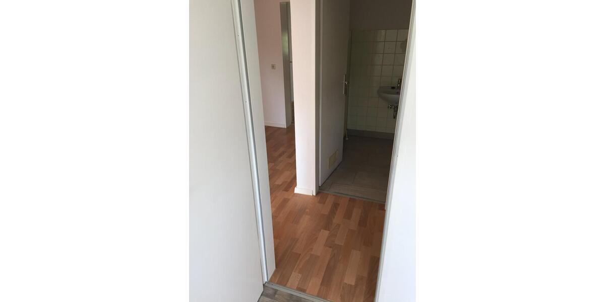 Etagenwohnung Bayreuth Meyernberg - 3 Zimmer, 68 m&sup2;, 850&euro; | Angebot:26030571