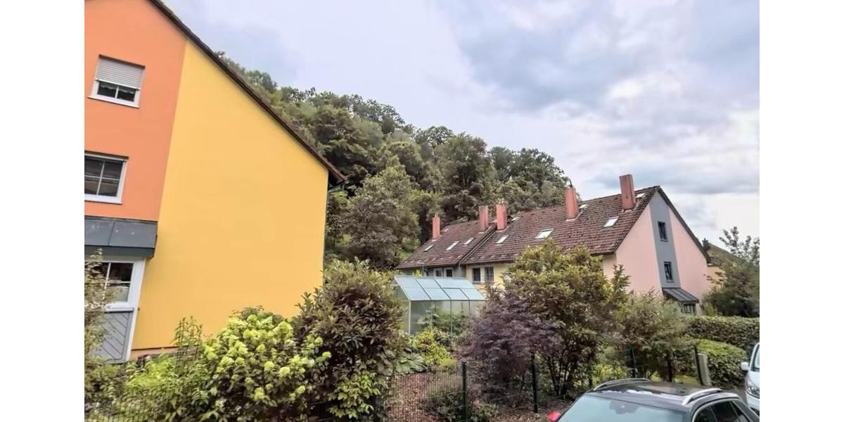 Reihenhaus Kulmbach Blaich - 4 Zimmer, 105 m&sup2;, 380.000&euro; | Angebot:26090013