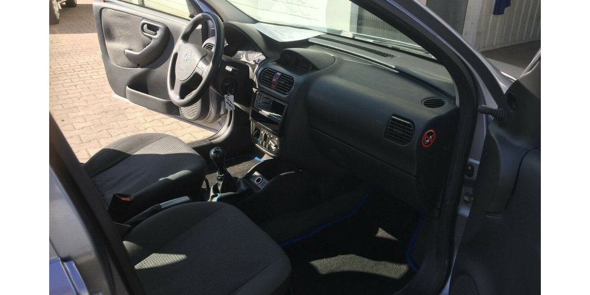 Opel Corsa 172.000 km 990 &euro; Himmelkron 95502