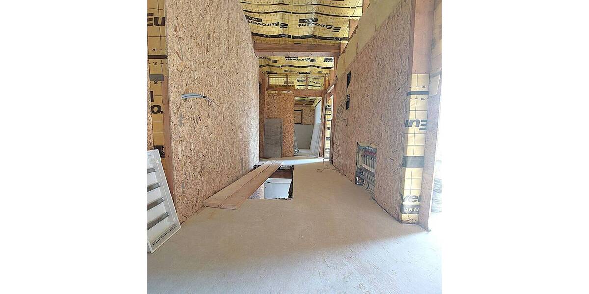 Doppelhaushälfte Creußen - 5 Zimmer, 144 m&sup2;, 389.000&euro; | Angebot:26391856