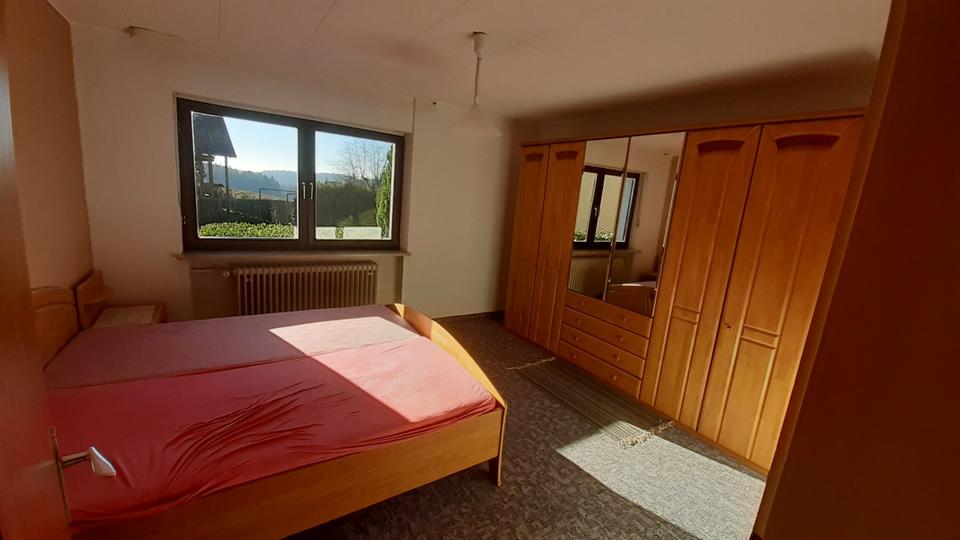 Einfamilienhaus Gößweinstein - 8 Zimmer, 166 m&sup2;, 349.000&euro; | Angebot:26020479