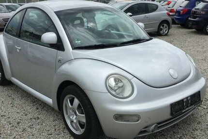 VW New Beetle 2.0 ,KLima, Klima,Tüv 01/28! 150.000 km 2.750 &euro; Himmelkron 95502