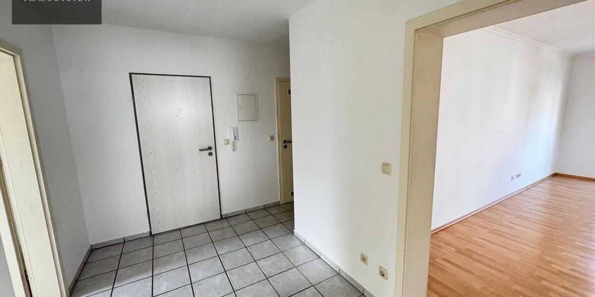 Etagenwohnung Mainleus - 2 Zimmer, 60 m&sup2;, 590&euro; | Angebot:26933611