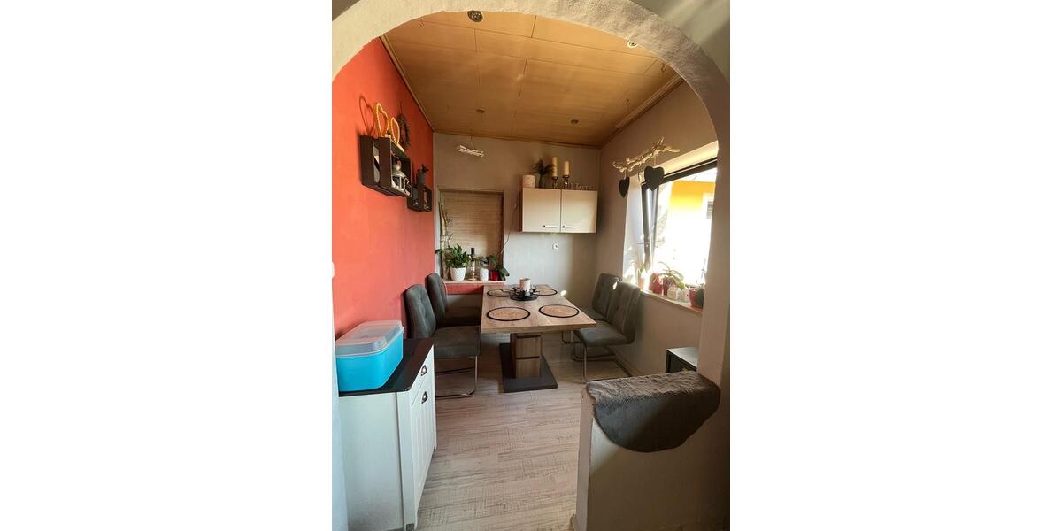 Mehrfamilienhaus, Wohnhaus Neusorg - 25 Zimmer, 440 m&sup2;, 383.000&euro; | Angebot:26297133