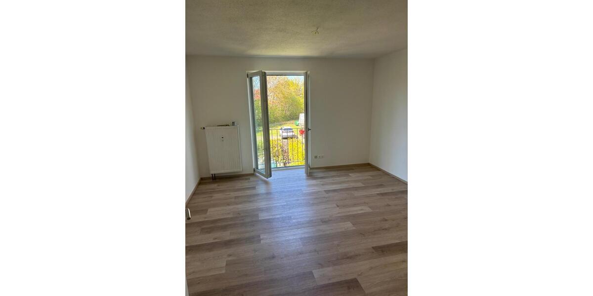 Etagenwohnung Speichersdorf - 3 Zimmer, 80 m&sup2;, 650&euro; | Angebot:26336647
