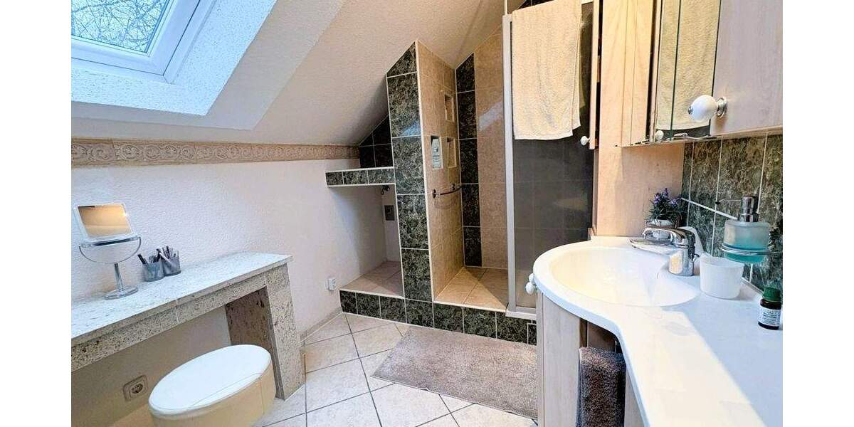 Einfamilienhaus Marktschorgast - 1 Zimmer, 320 m&sup2;, 385.000&euro; | Angebot:26930519