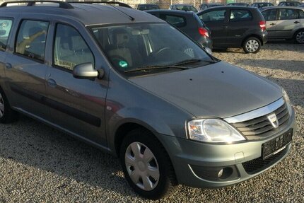 Dacia Logan MCV,Laureate 1.5 dCi,el.Fh,AHK,Tüv Neu! 174.000 km 3.999 &euro; Himmelkron 95502