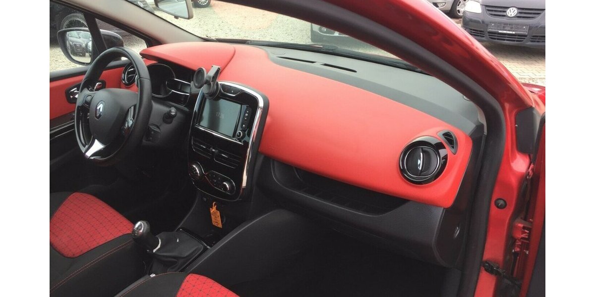 Renault Clio Kombi,Nav,Klimaaut.,Sond. Mod.! Tüv 03/28! 163.000 km 5.400 &euro; Himmelkron 95502