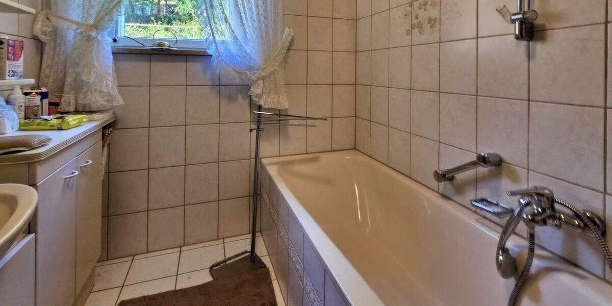 Mehrfamilienhaus, Wohnhaus Wirsberg - 7 Zimmer, 220 m&sup2;, 219.000&euro; | Angebot:25746571