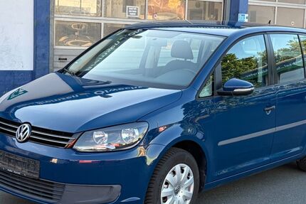 VW Touran 242.000 km 2.490 &euro; Bayreuth 95448