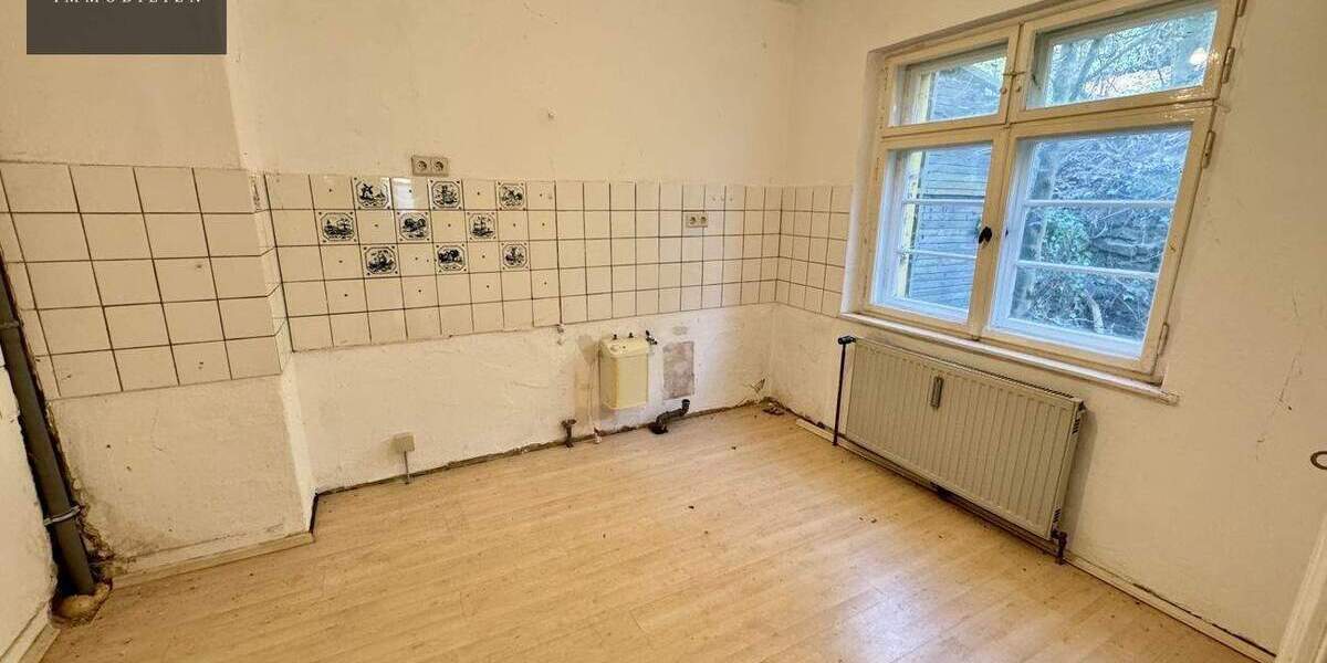 Doppelhaushälfte Kulmbach Blaich - 8 Zimmer, 160 m&sup2;, 189.000&euro; | Angebot:25665686