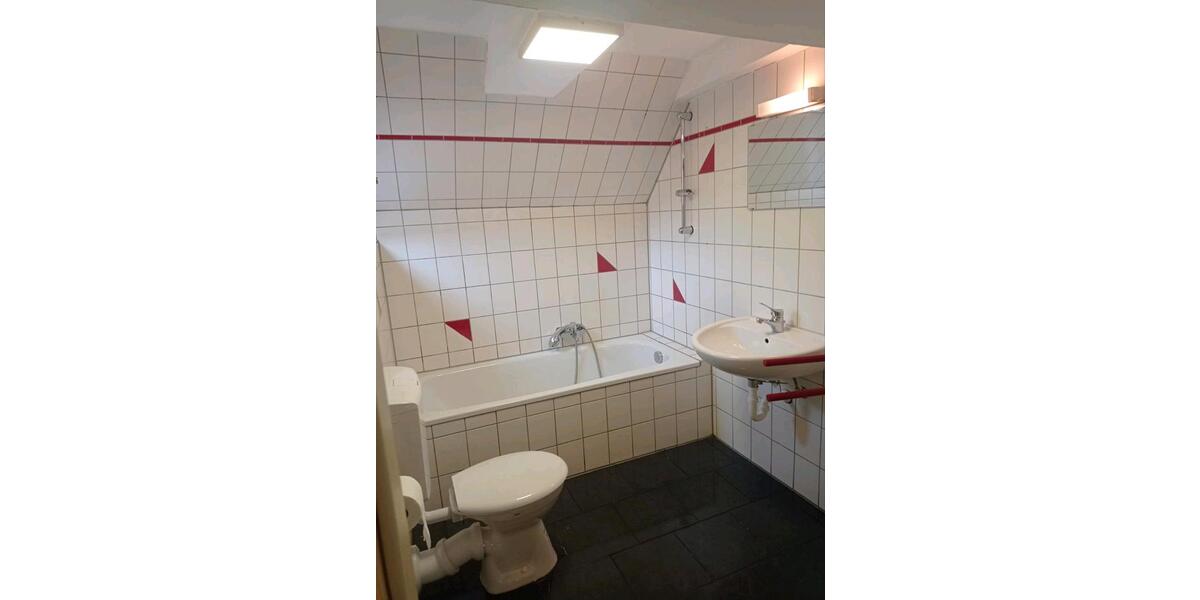 Dachgeschoßwohnung Pottenstein - 3 Zimmer, 85 m&sup2;, 840&euro; | Angebot:26320593