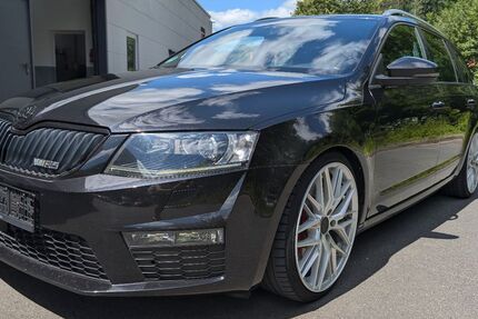 Skoda Octavia 129.800 km 13.100 &euro; Bad Berneck im Fichtelgebirge 95460