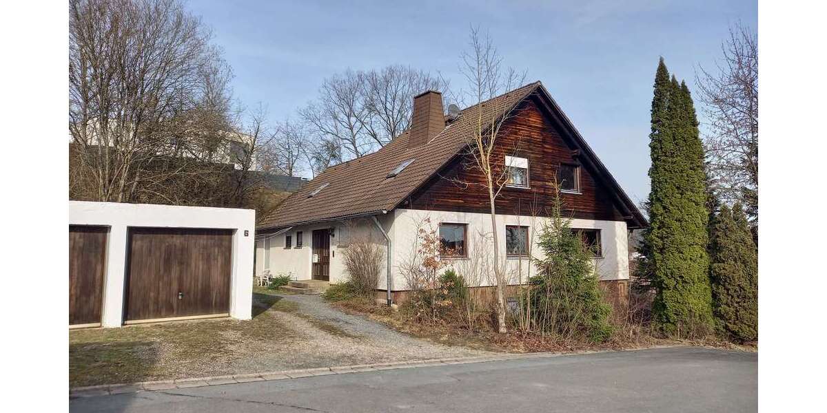 Einfamilienhaus Untersteinach - 11 Zimmer, 238 m&sup2;, 289.000&euro; | Angebot:25444286