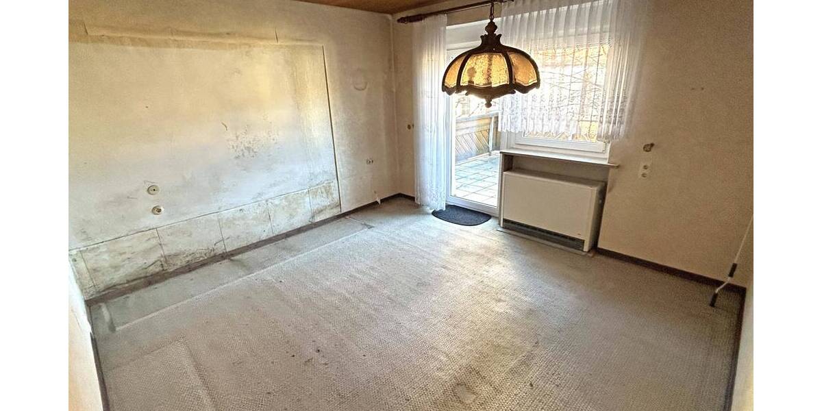 Mehrfamilienhaus, Wohnhaus Kupferberg - 9 Zimmer, 187 m&sup2;, 95.000&euro; | Angebot:25780731