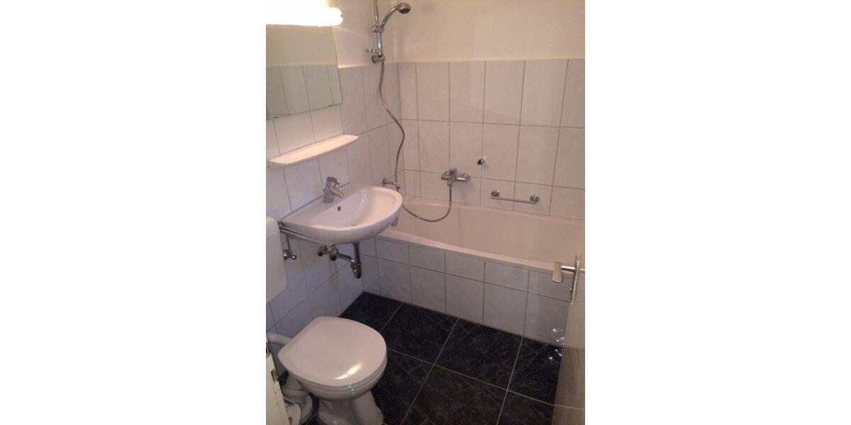 Etagenwohnung Bayreuth Meyernberg - 3 Zimmer, 690 m&sup2;, 690&euro; | Angebot:25961676