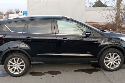 Ford Kuga 100.000 km 12.800 &euro; Königsfeld 96167