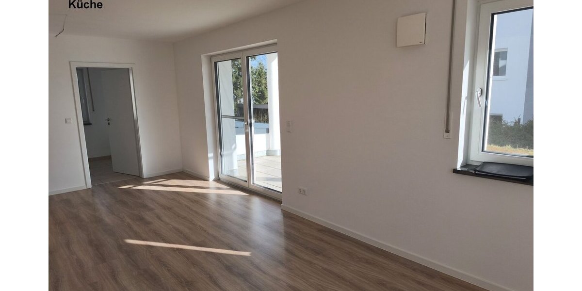 Besondere Möglichkeit: Große 4-Zi-Neubau-Whg WFL ca. 114 m² mit Terrasse und Gartenanteil Energiesparhaus ab 01.03.2026 zu vermieten. - Erdgeschoßwohnung Kemnath Beste Lage | Angebot:23711103